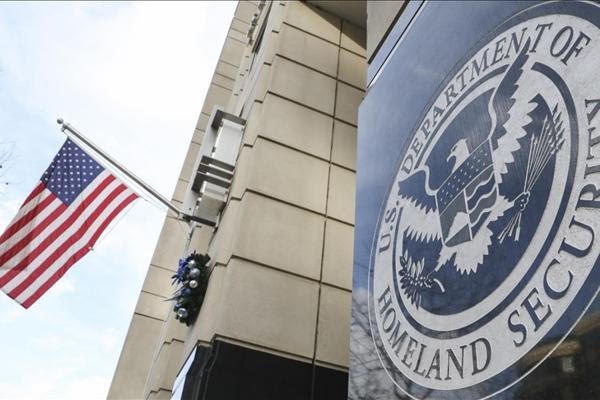 Trump administration suspends US green card lottery