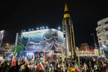 Iran blames Trump blockade for talks deadlock