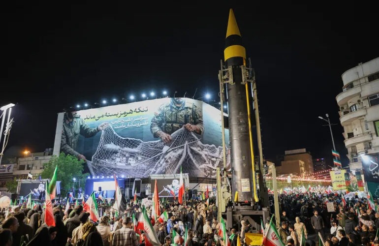 Iran blames Trump blockade for talks deadlock