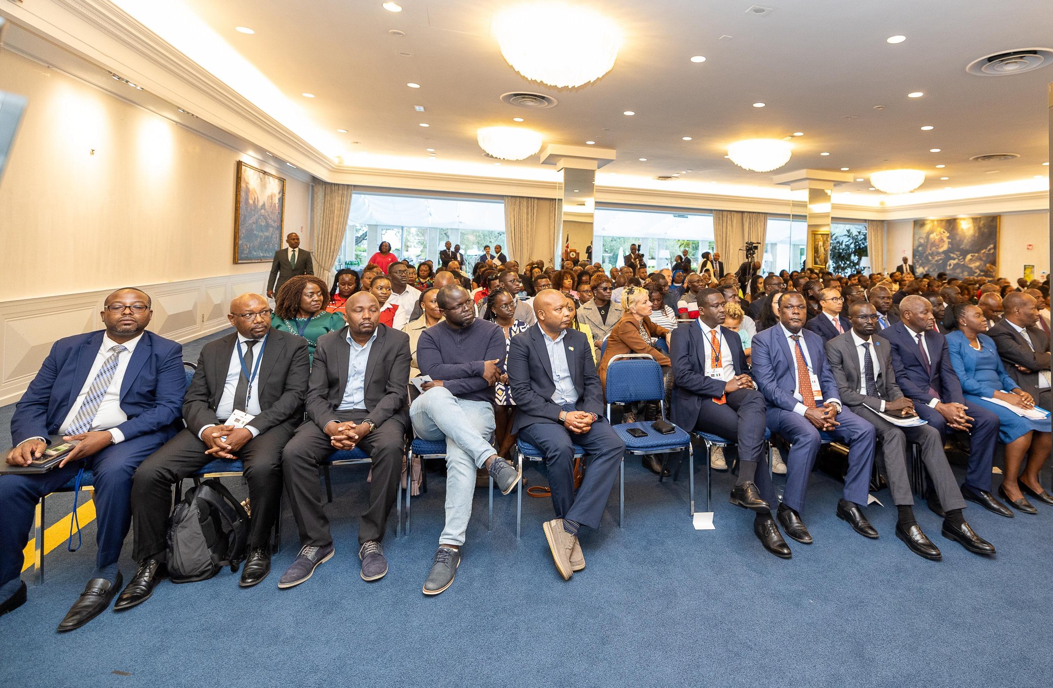 Ruto tells Kenyans in diaspora not to rely on social media for news