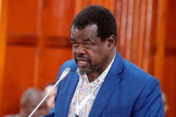 Senator Okiya Omtatah moves to nullify Uhuru regime debt in landmark case